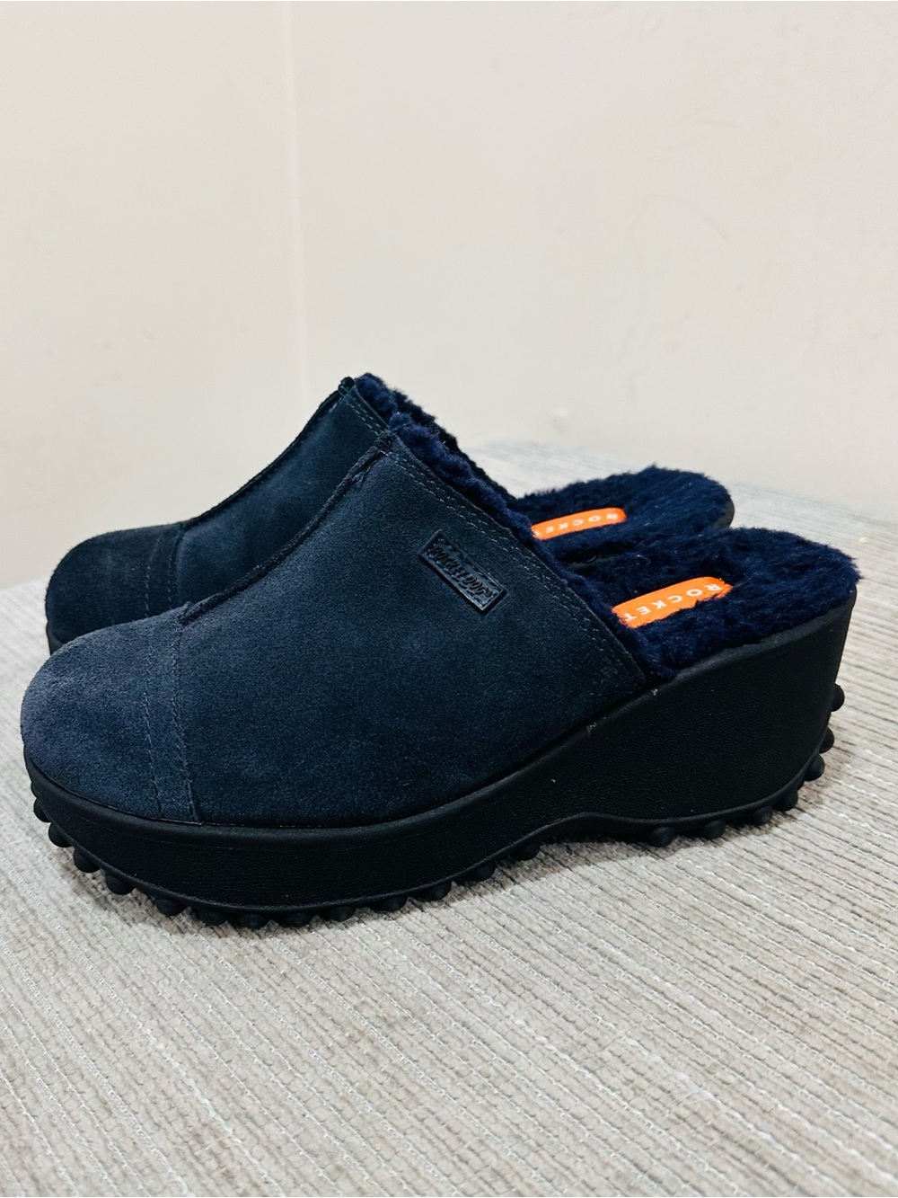 Rocket Dog Fran Suede Platform Clogs Navy Women's Size 7